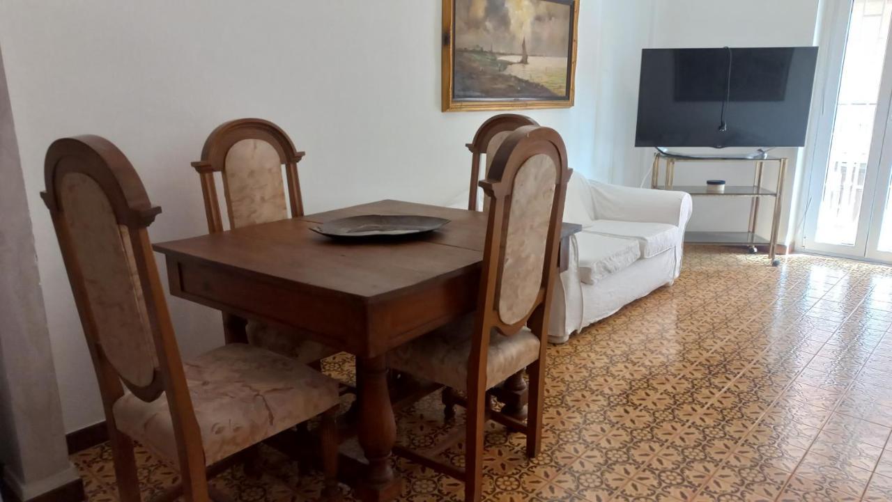 Appartamento Incantevole Al Centro Di Torvaianica Εξωτερικό φωτογραφία
