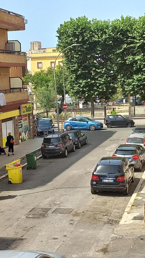 Appartamento Incantevole Al Centro Di Torvaianica Εξωτερικό φωτογραφία