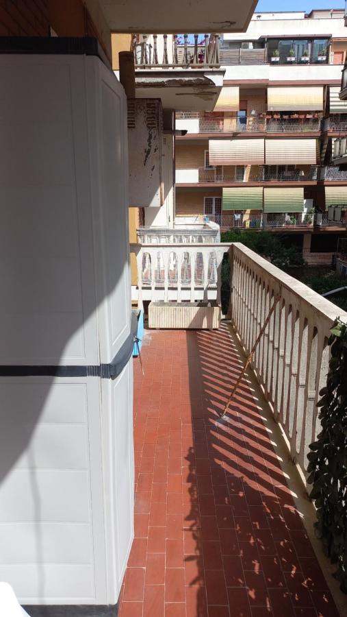 Appartamento Incantevole Al Centro Di Torvaianica Εξωτερικό φωτογραφία