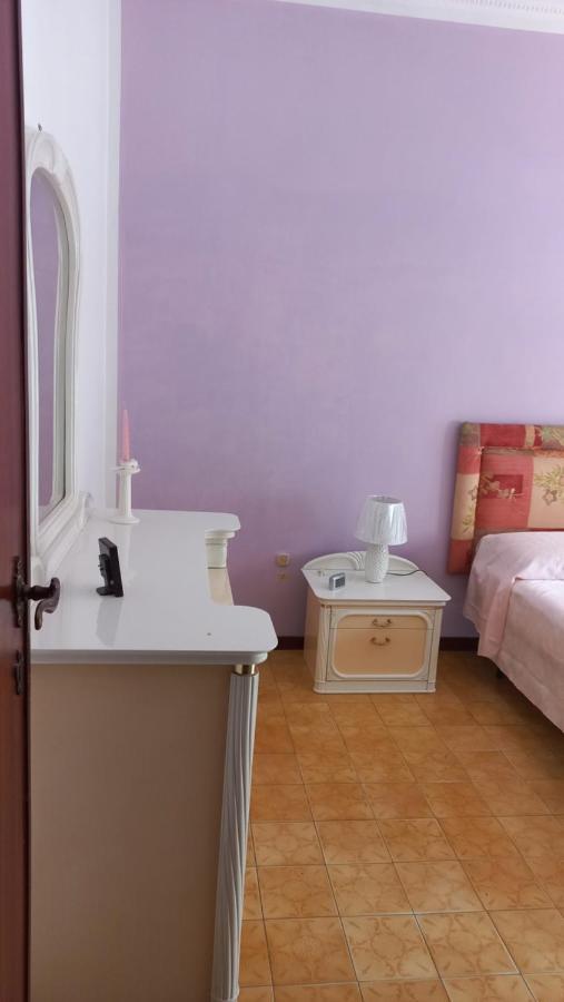 Appartamento Incantevole Al Centro Di Torvaianica Εξωτερικό φωτογραφία