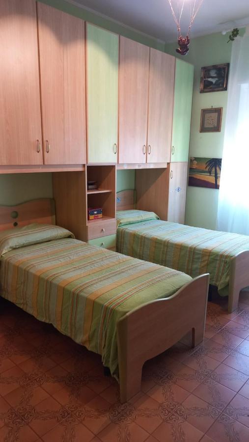 Appartamento Incantevole Al Centro Di Torvaianica Εξωτερικό φωτογραφία