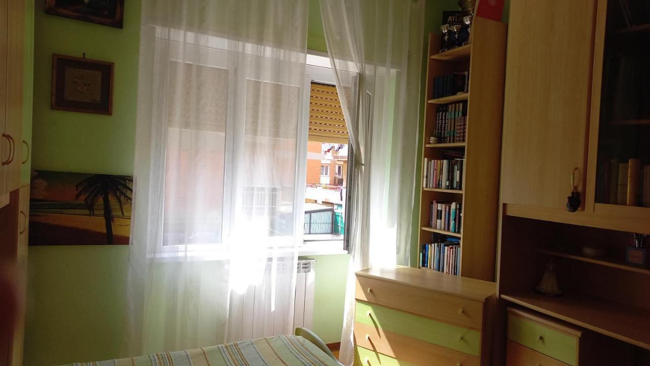 Appartamento Incantevole Al Centro Di Torvaianica Εξωτερικό φωτογραφία